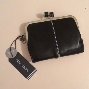 Nautica Multi Compartment Wallet